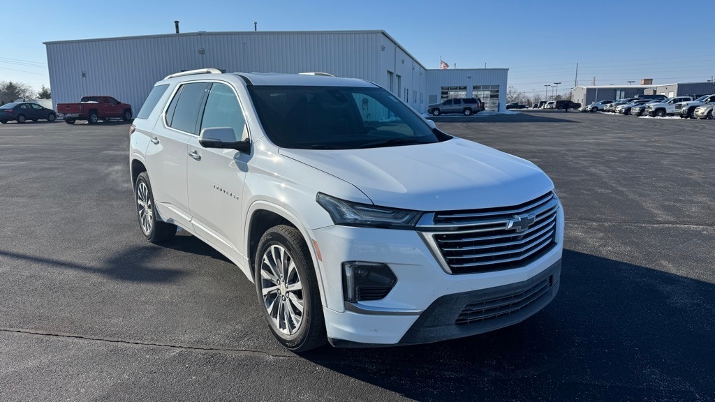2023 Chevrolet Traverse Premier's photo