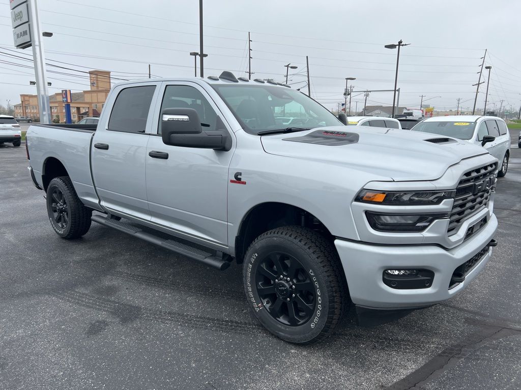 2026 RAM 2500 Tradesman/Black Express 4X4 Crew Cab SWB's photo