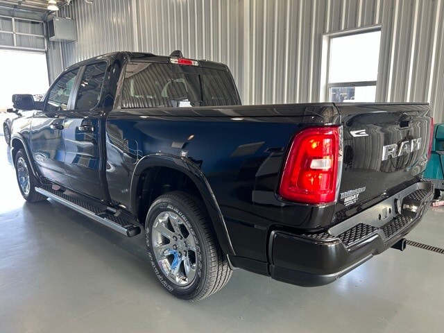 2025 Ram 1500 Big Horn Lone Star photo 4