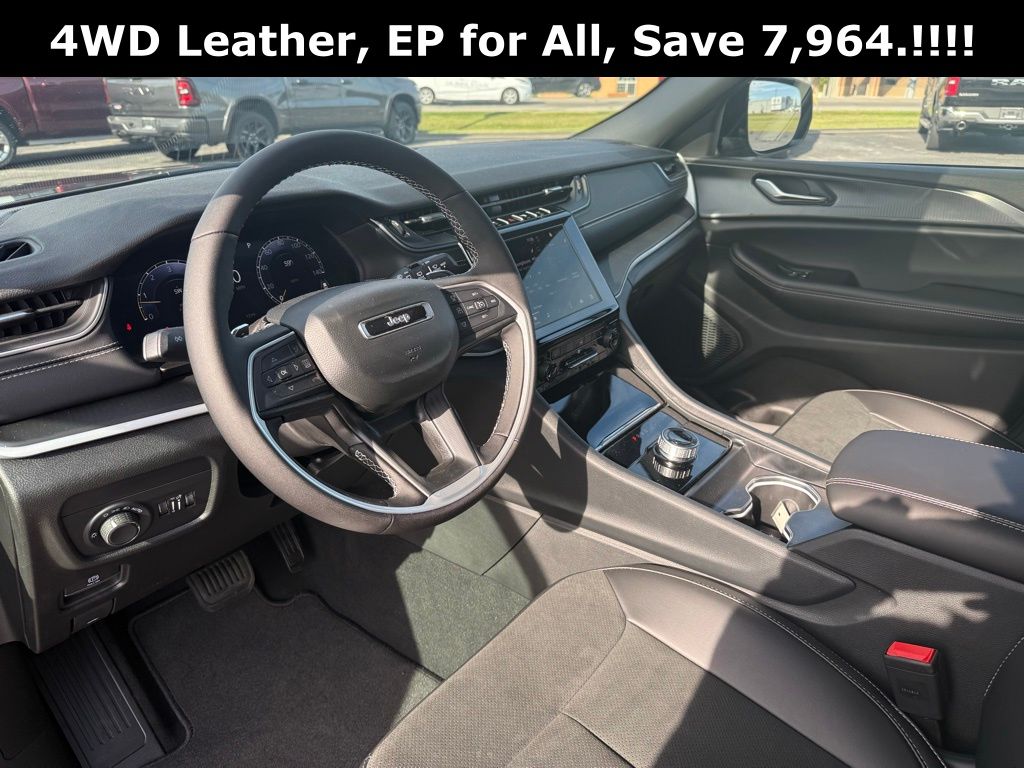 2025 Jeep Grand Cherokee Altitude - Photo 8