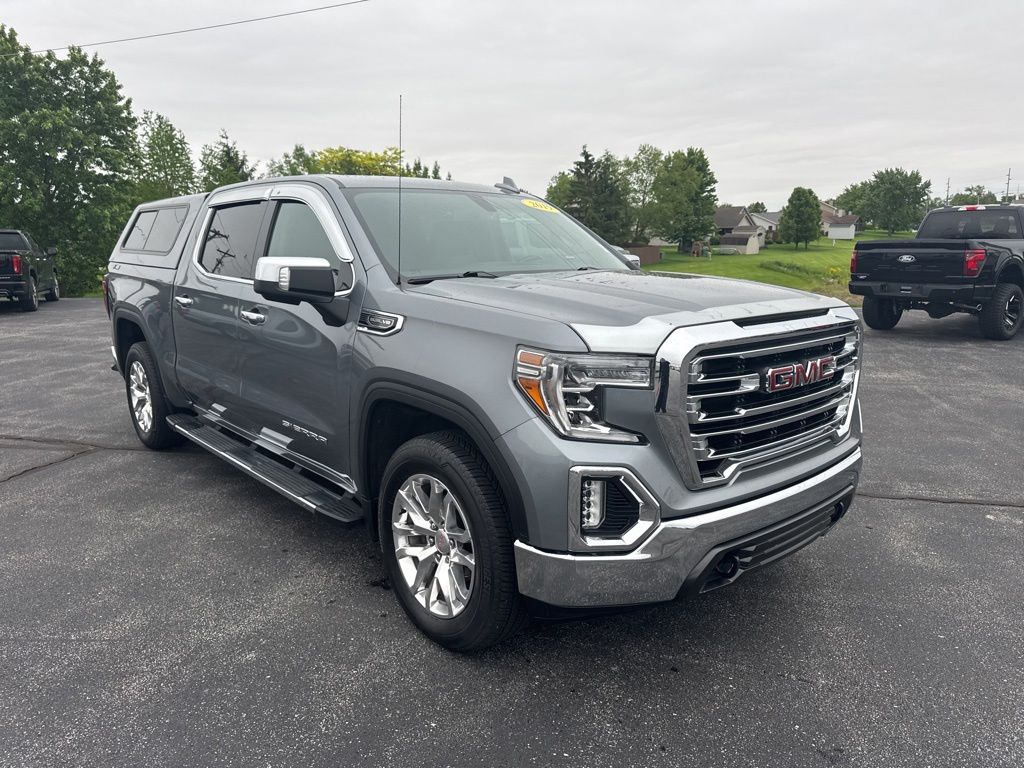 2019 GMC Sierra 4WD Crew Cab Short Box SLT's photo