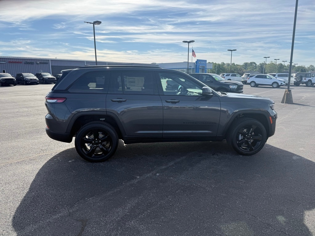 New 2025 Jeep Grand Cherokee ALTITUDE X 4X4 Sport Utility