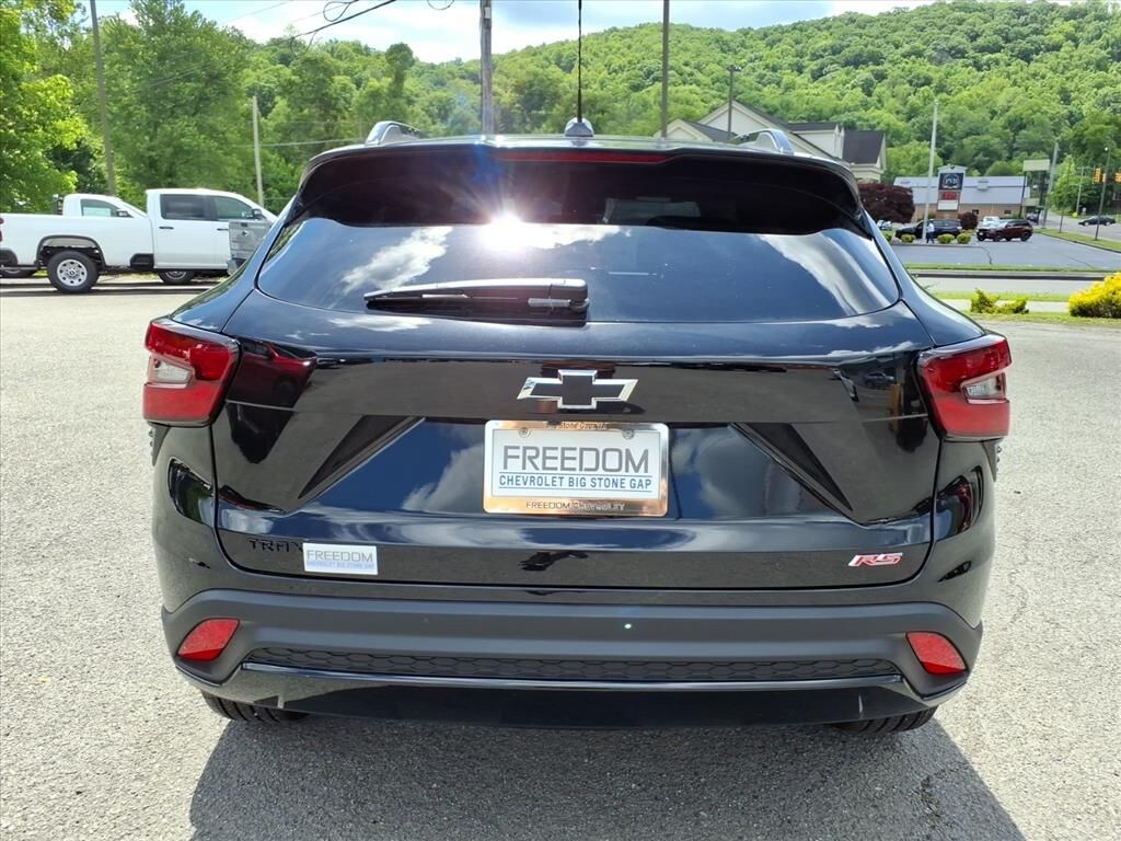 New 2026 Chevrolet Trax 2RS SUV