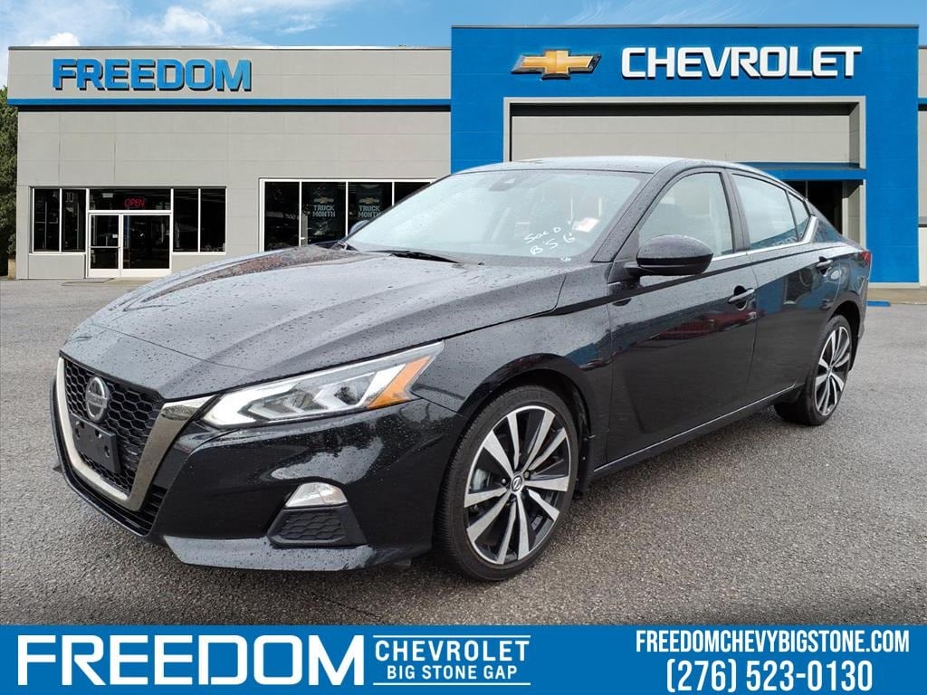 2022 Nissan Altima 2.5 SR