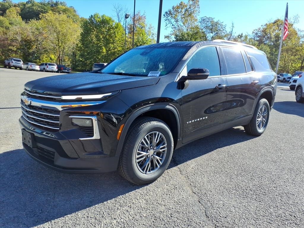 New 2026 Chevrolet Traverse LT SUV