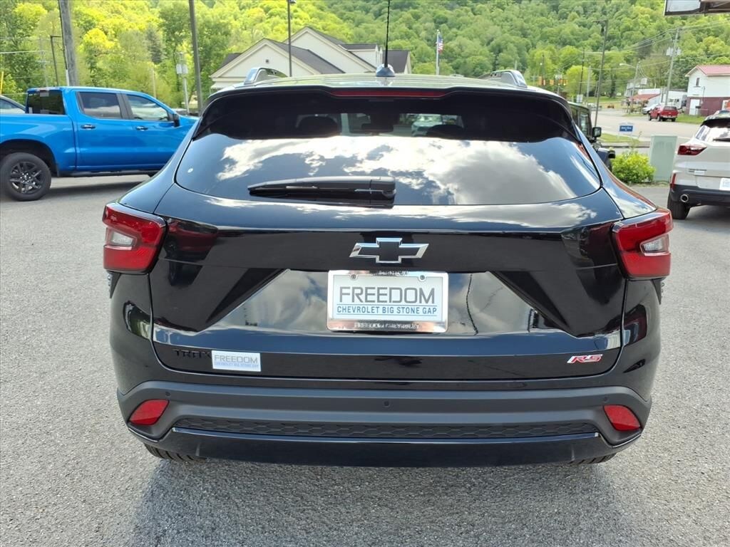 New 2026 Chevrolet Trax 2RS SUV