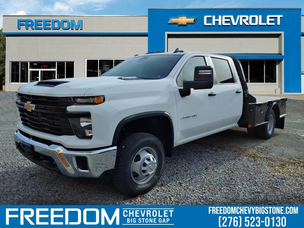 New 2026 Chevrolet Silverado 3500 HD Chassis Work Truck Truck Crew Cab