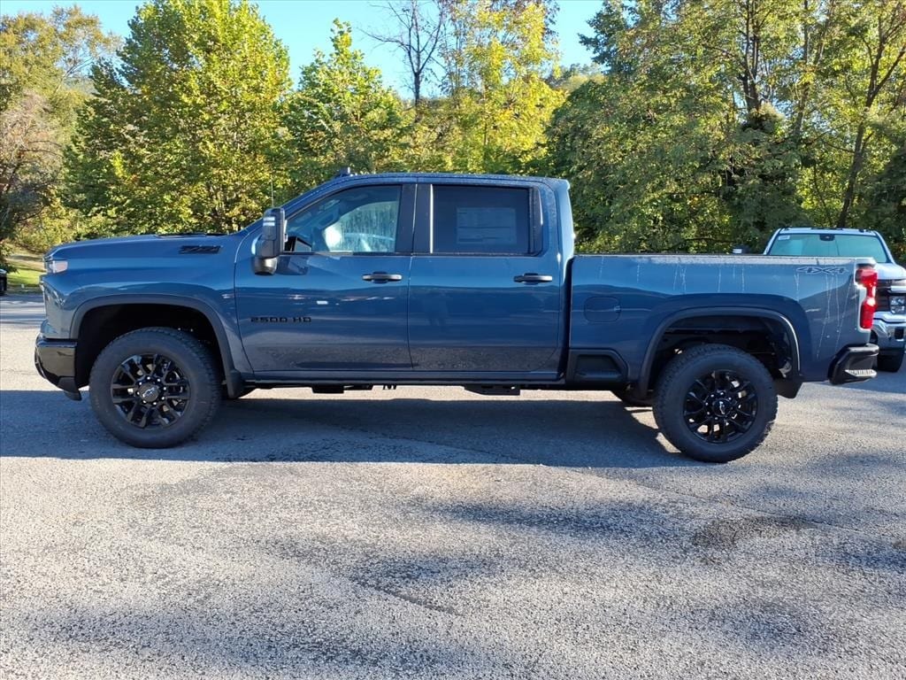 New 2026 Chevrolet Silverado 2500 HD Custom Truck Crew Cab