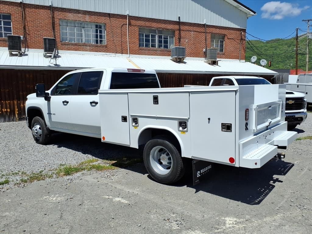 New 2026 Chevrolet Silverado 3500 HD Chassis Work Truck Truck Crew Cab