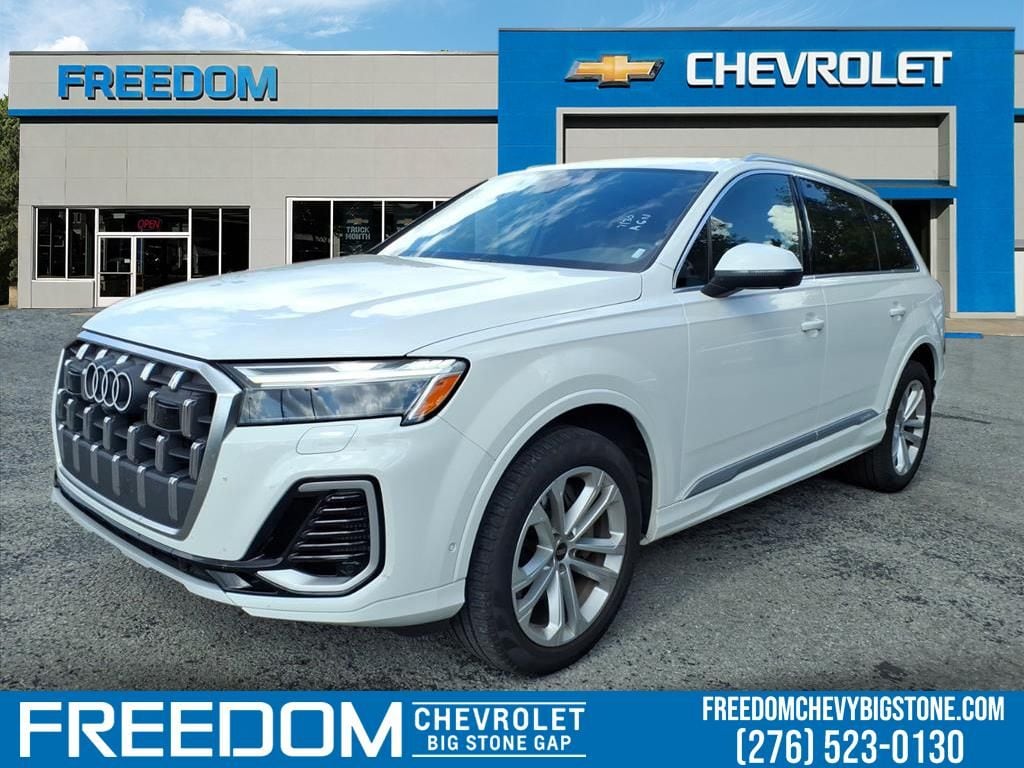 Used 2025 Audi Q7 55 Premium SUV
