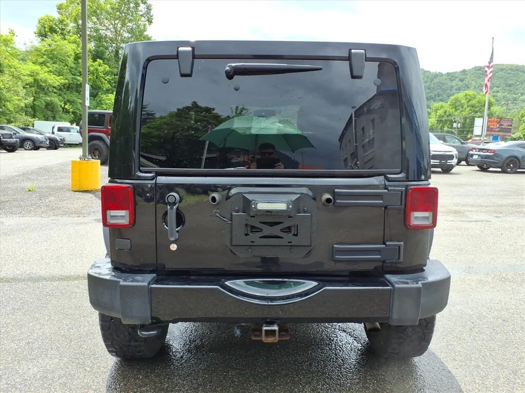 Used 2016 Jeep Wrangler JK Unlimited Sahara 4x4 SUV