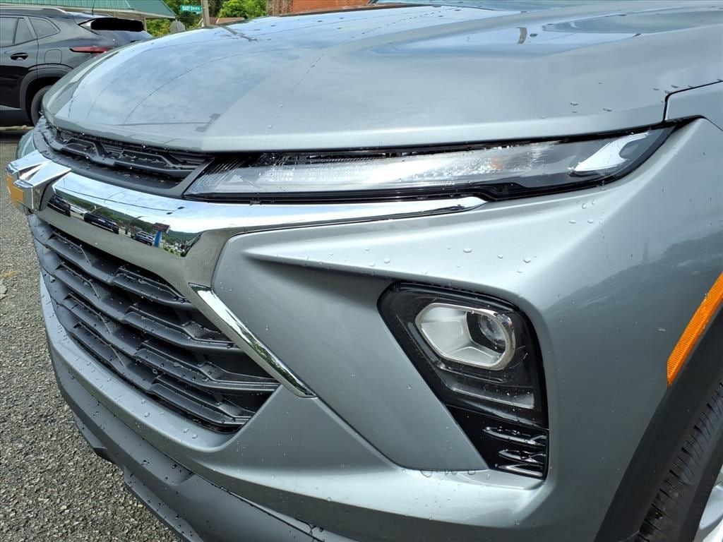New 2026 Chevrolet Trailblazer LS SUV