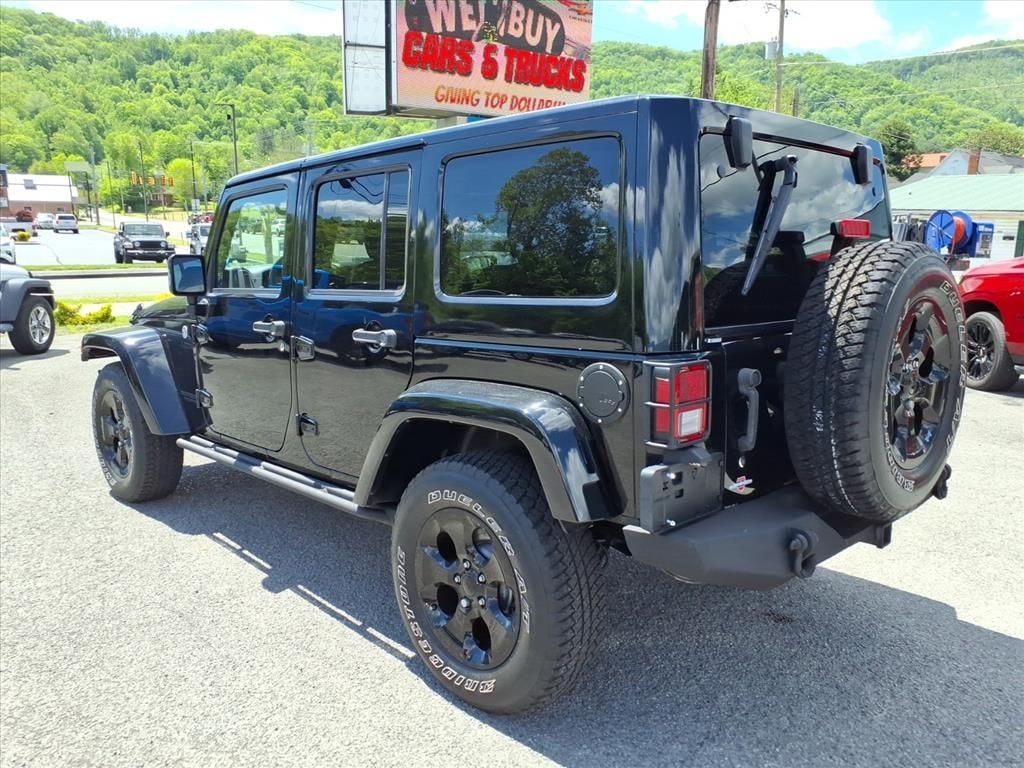 Used 2018 Jeep Wrangler Unlimited Sahara 4x4 SUV