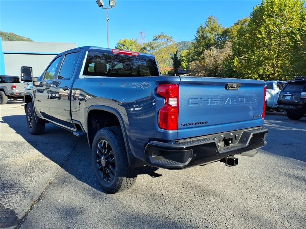 New 2026 Chevrolet Silverado 2500 HD Custom Truck Crew Cab