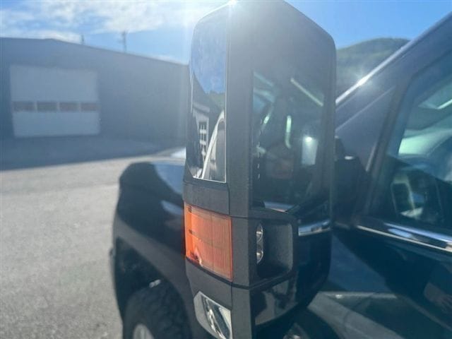 2019 Chevrolet Silverado 2500HD High Country - Photo 17