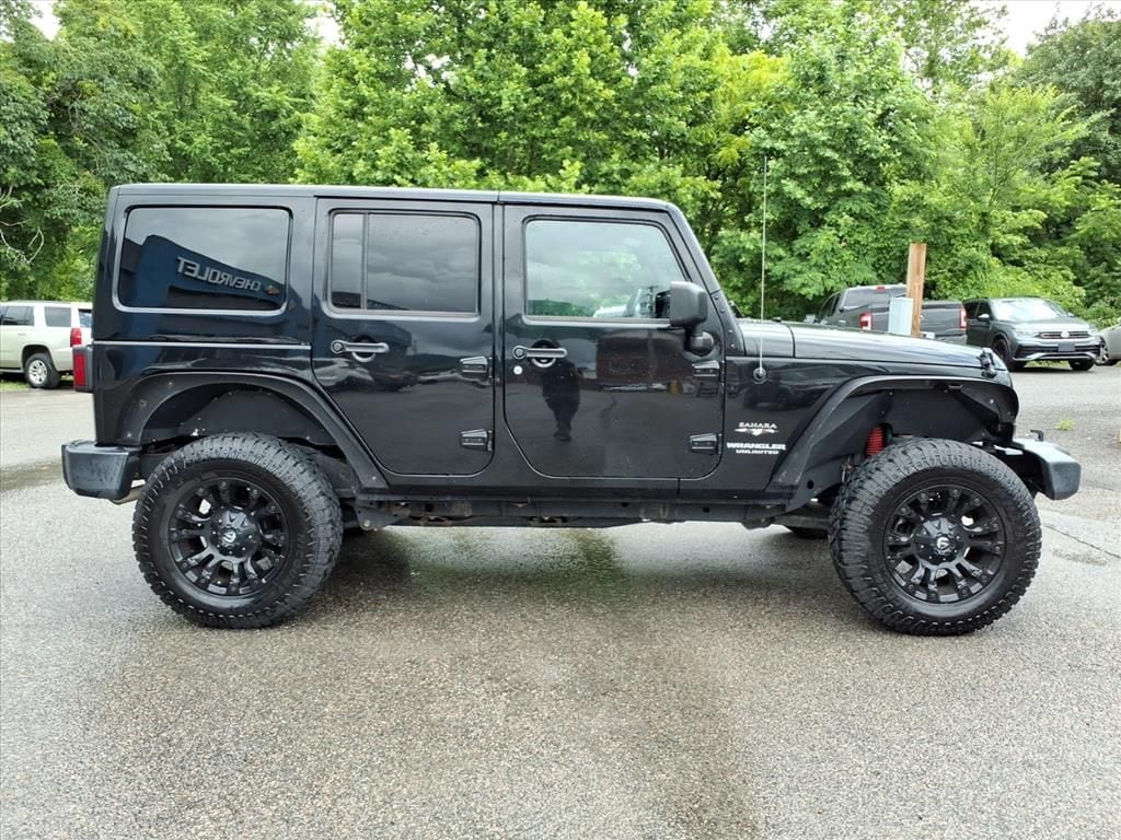 2016 Jeep Wrangler Unlimited Sahara - Photo 7
