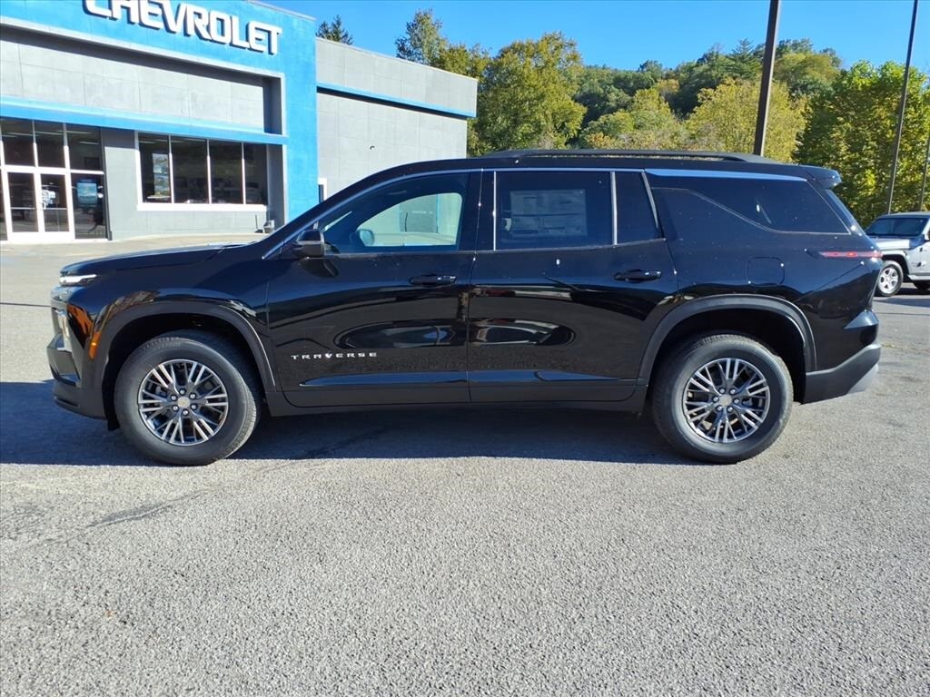New 2026 Chevrolet Traverse LT SUV