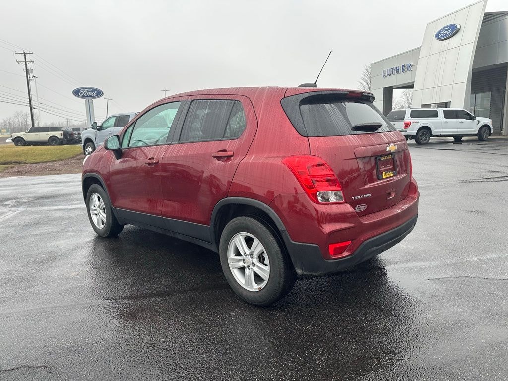 Used 2022 Chevrolet Trax LS SUV