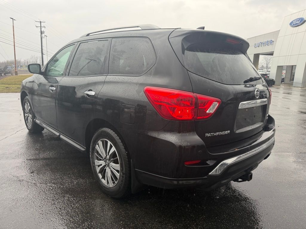 Used 2019 Nissan Pathfinder SV SUV