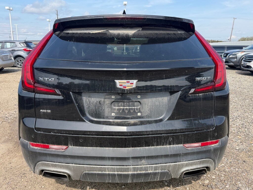2023 Cadillac XT4 Premium Luxury photo 4