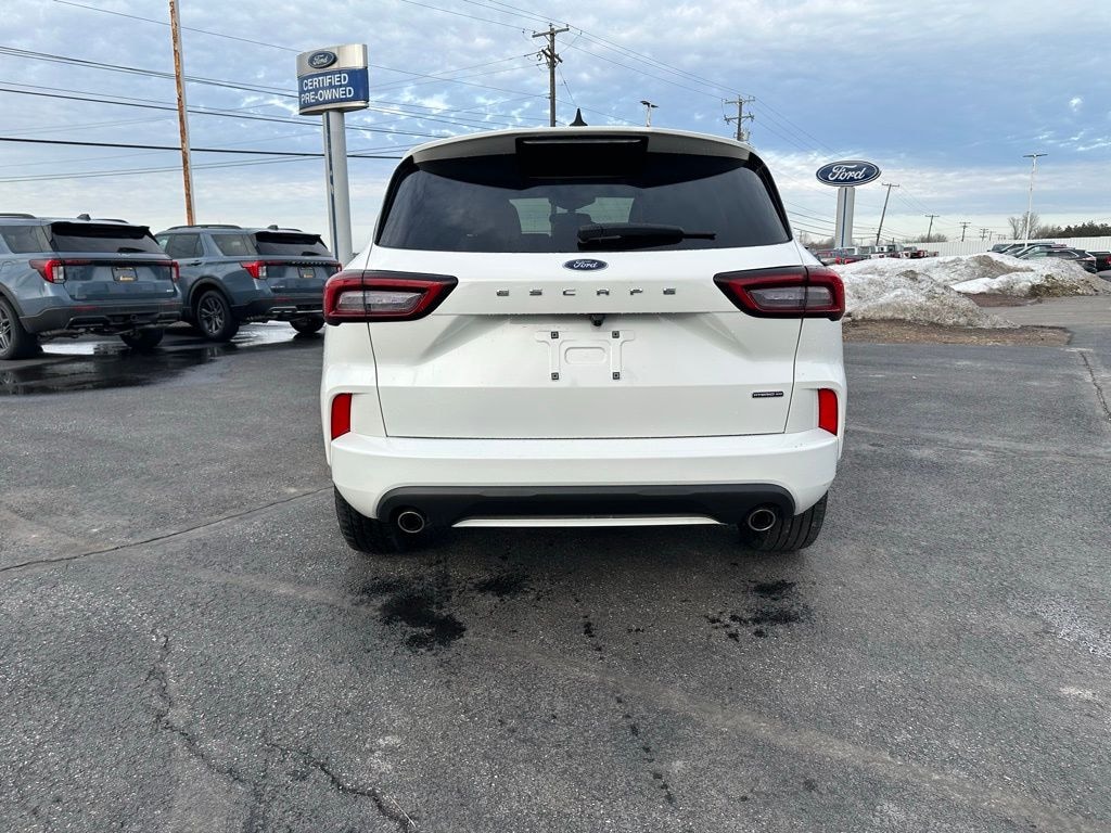 Used 2024 Ford Escape ST-Line Select SUV