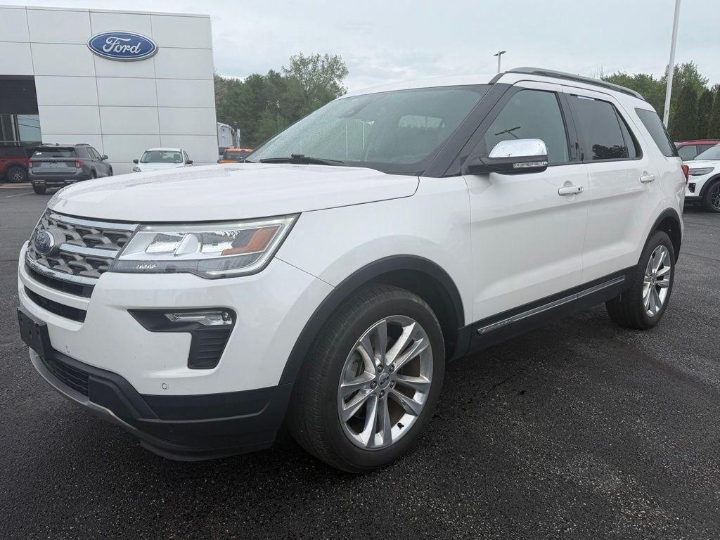 2019 Ford Explorer XLT 4WD's photo