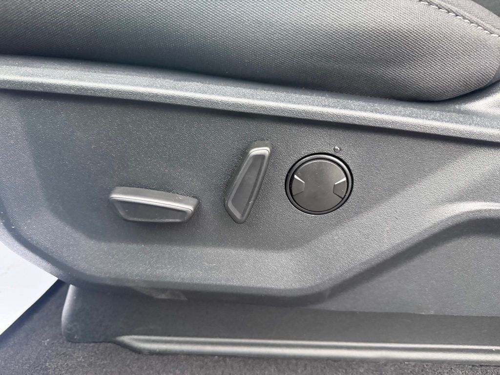 2026 Ford F-150 XLT - Photo 17