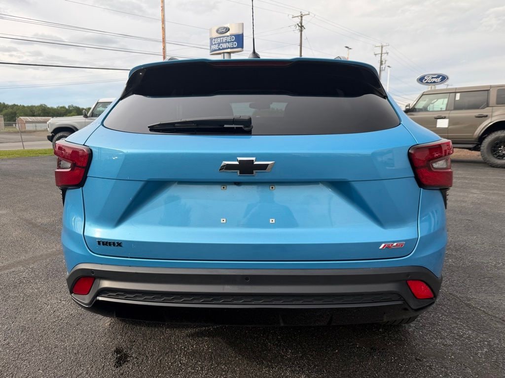 Used 2025 Chevrolet Trax 2RS SUV