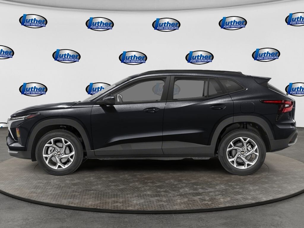 Used 2025 Chevrolet Trax 1RS SUV
