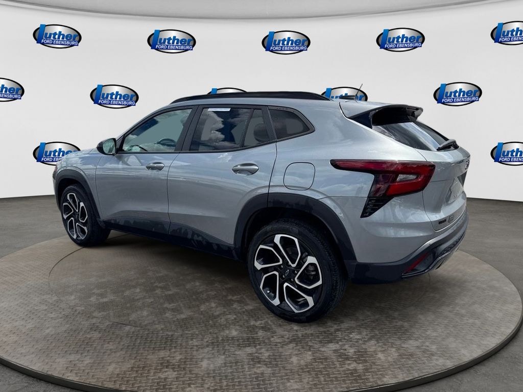 Used 2024 Chevrolet Trax 2RS SUV