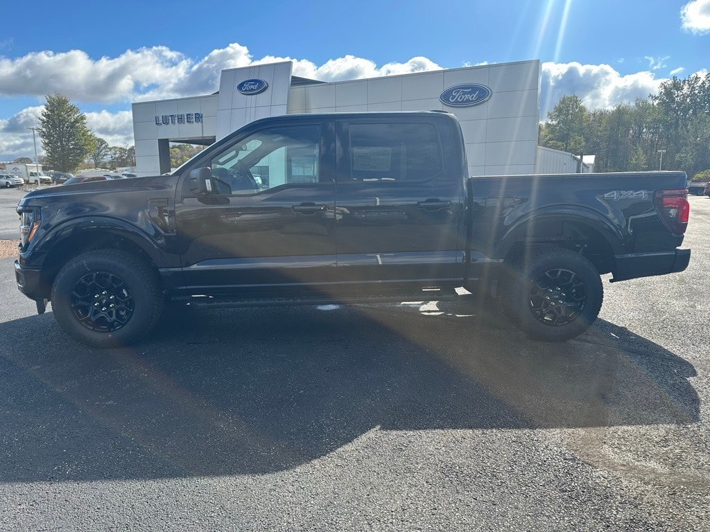 New 2025 Ford F-150 XLT Truck SuperCrew Cab