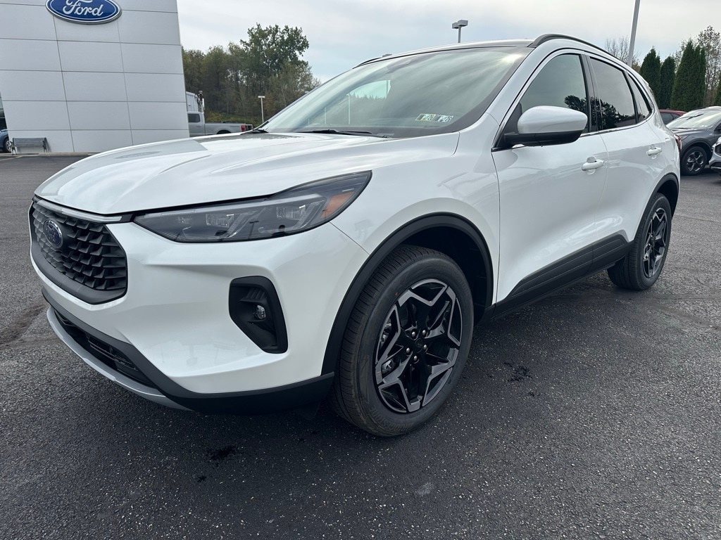 New 2026 Ford Escape Platinum SUV
