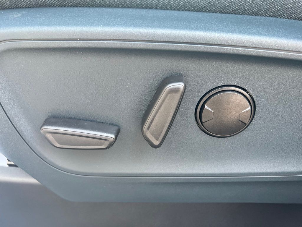 2025 Ford Maverick XLT - Photo 20
