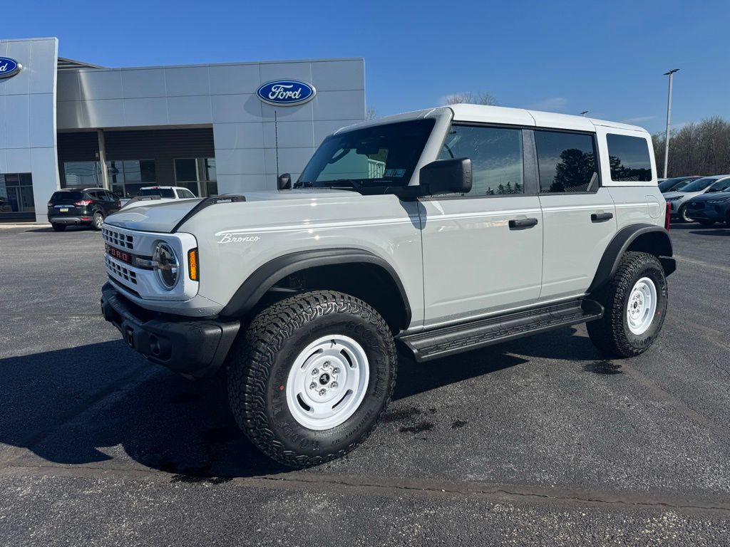 2026 Ford Bronco Heritage Edition 4x4's photo