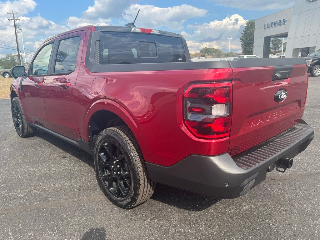 2025 Ford Maverick Lariat photo 3