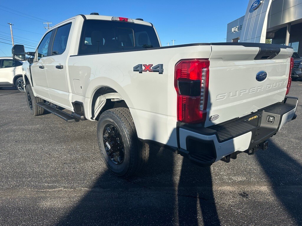 2026 Ford F-250 XL photo 3