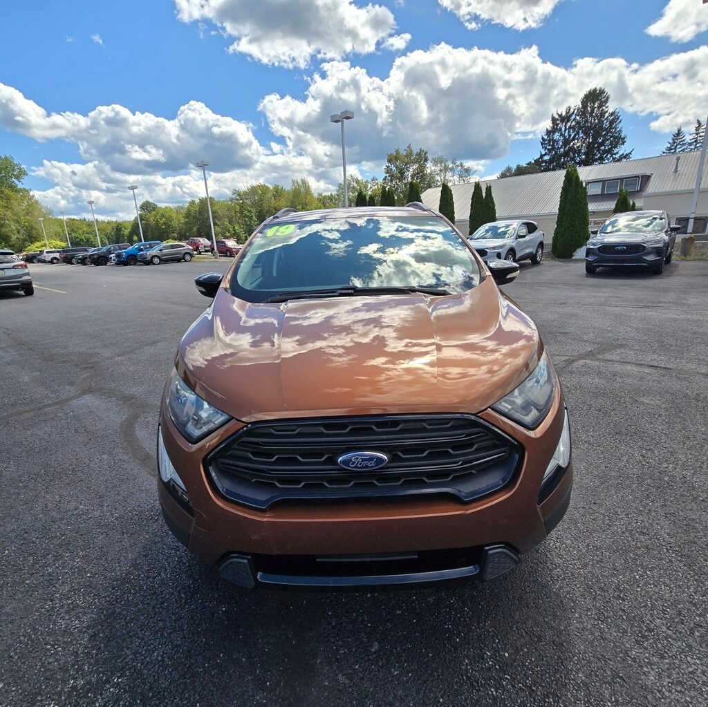 2019 Ford EcoSport SES photo 3