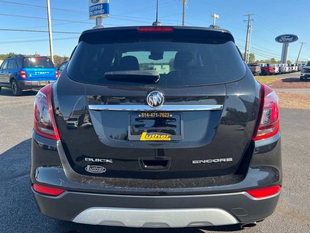 2017 Buick Encore Preferred photo 4