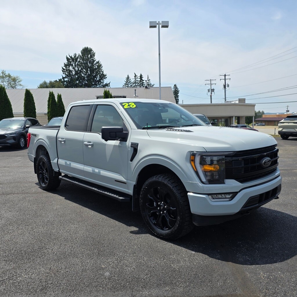 2023 Ford F-150 XLT photo 4