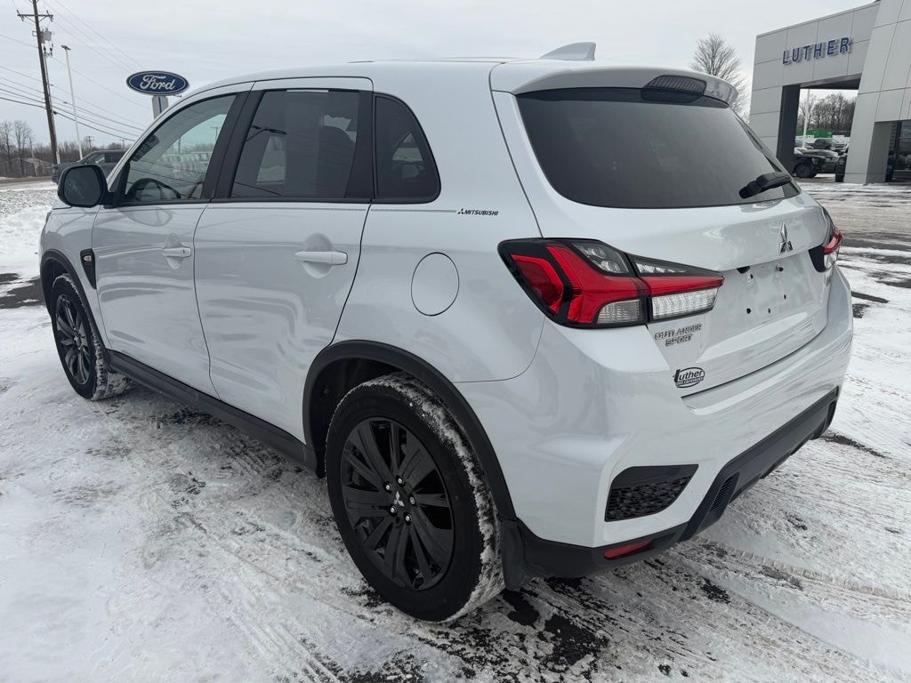 Used 2022 Mitsubishi Outlander Sport 2.0 ES CUV