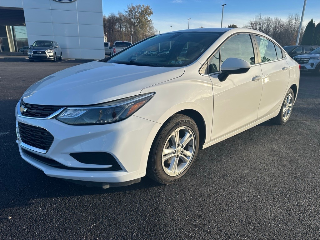 Used 2017 Chevrolet Cruze LT Sedan
