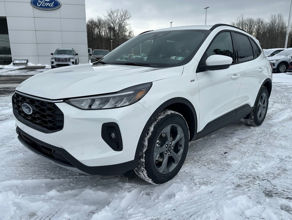 2026 Ford Escape ST-Line Select's photo