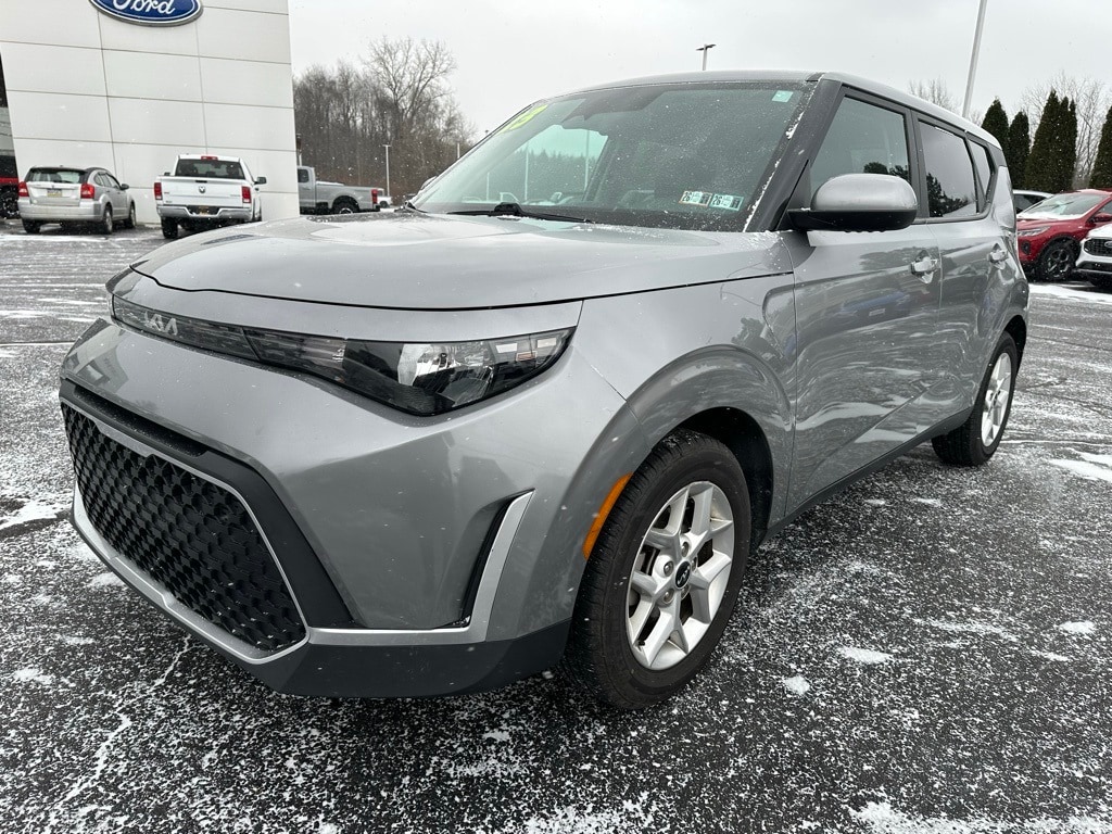 2023 Kia Soul LX