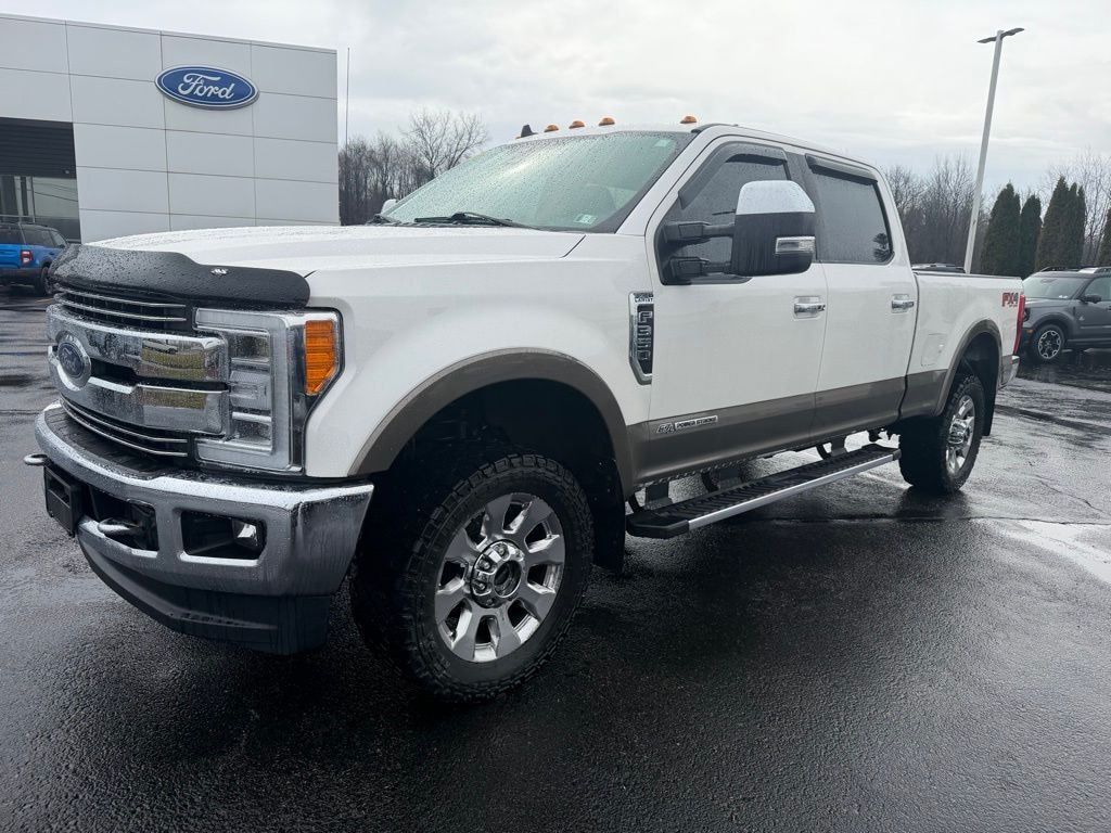 Used 2019 Ford F-350 Lariat Truck Crew Cab