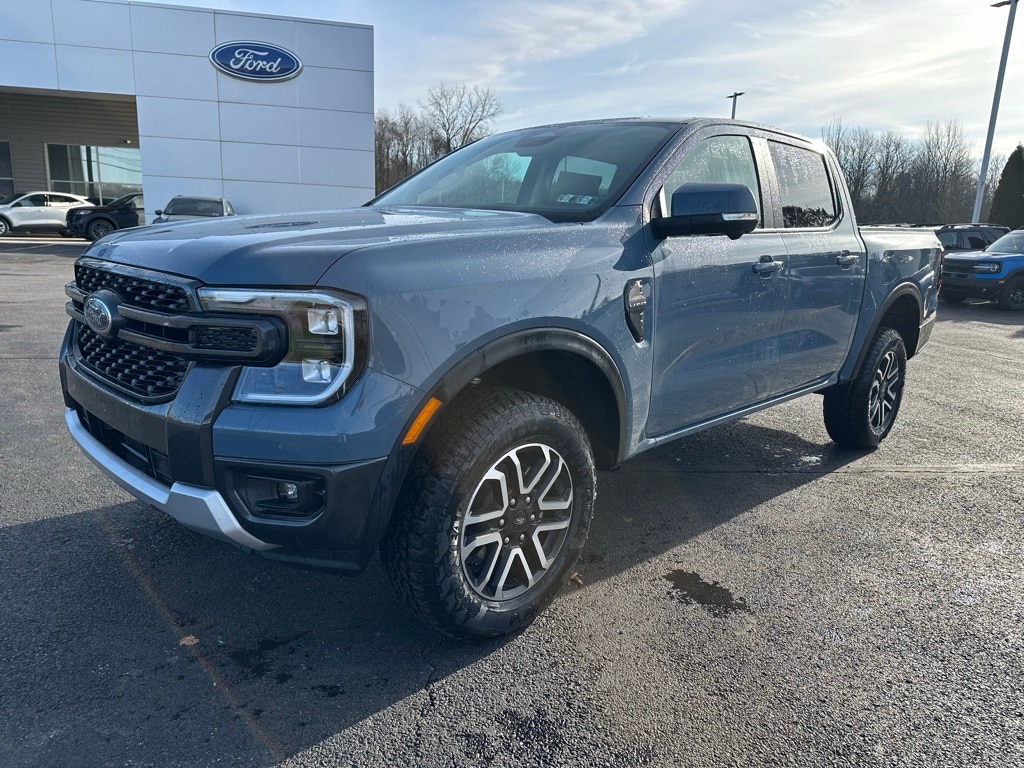 2025 Ford Ranger Lariat's photo