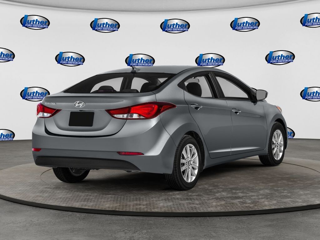 Used 2015 Hyundai Elantra SE Sedan