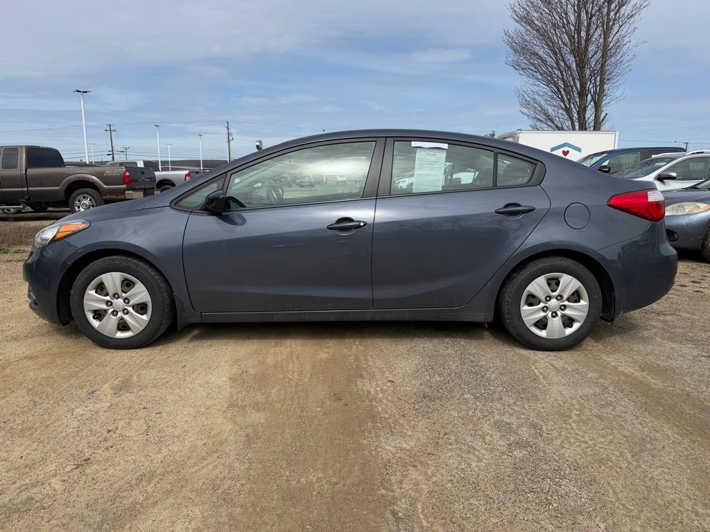 Used 2015 Kia Forte LX with VIN KNAFX4A60F5426957 for sale in Ebensburg, PA
