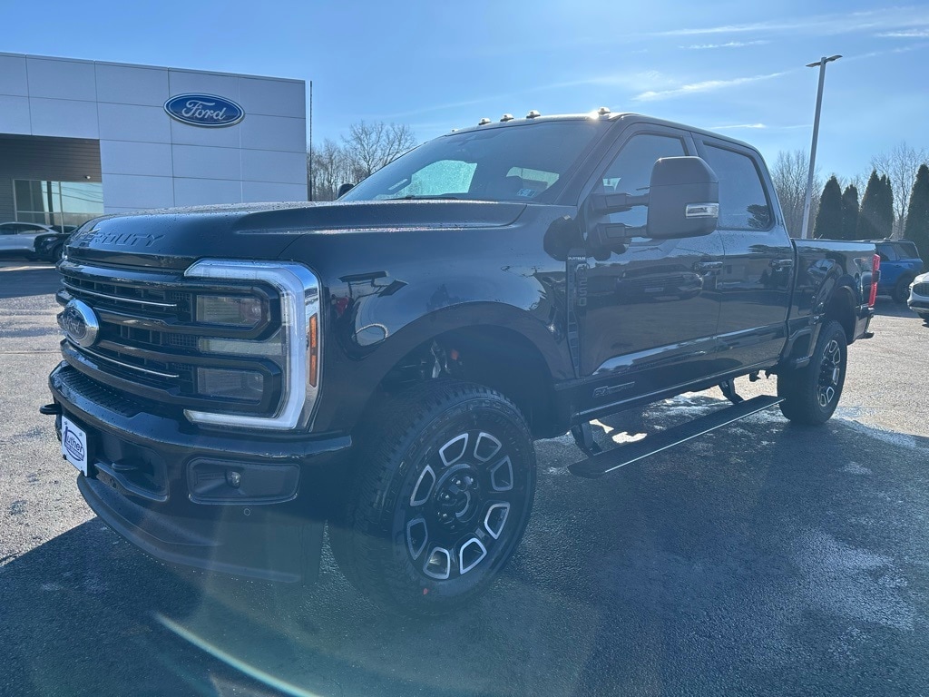 2026 Ford F-250 Super Duty Platinum's photo