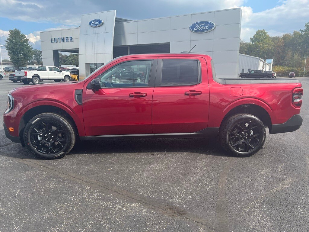 2025 Ford Maverick Lariat photo 2