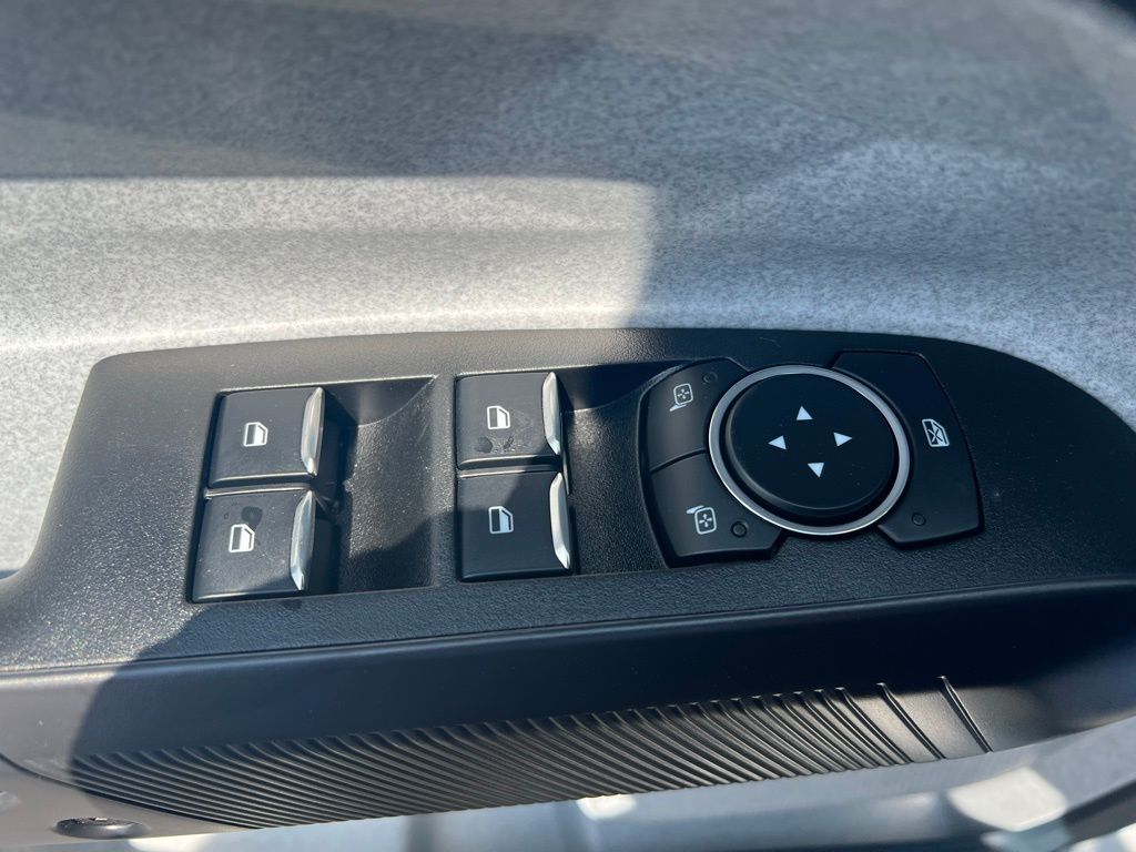 2025 Ford Maverick XLT - Photo 19